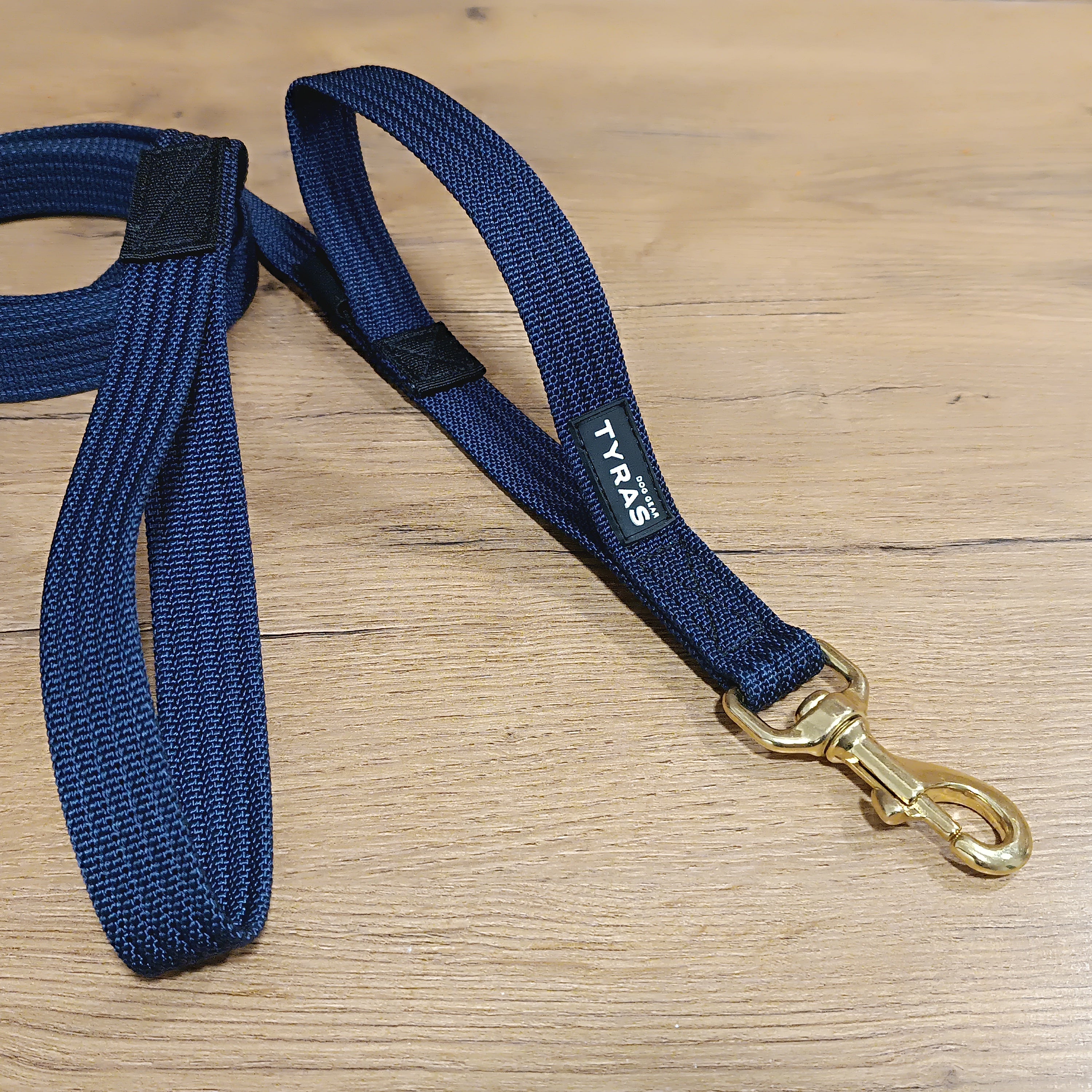 Operator Wave Riot Leash